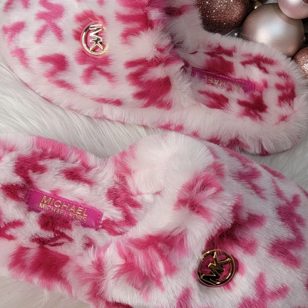 Michael Kors  Alexis Closed Toe Slippers Brand new